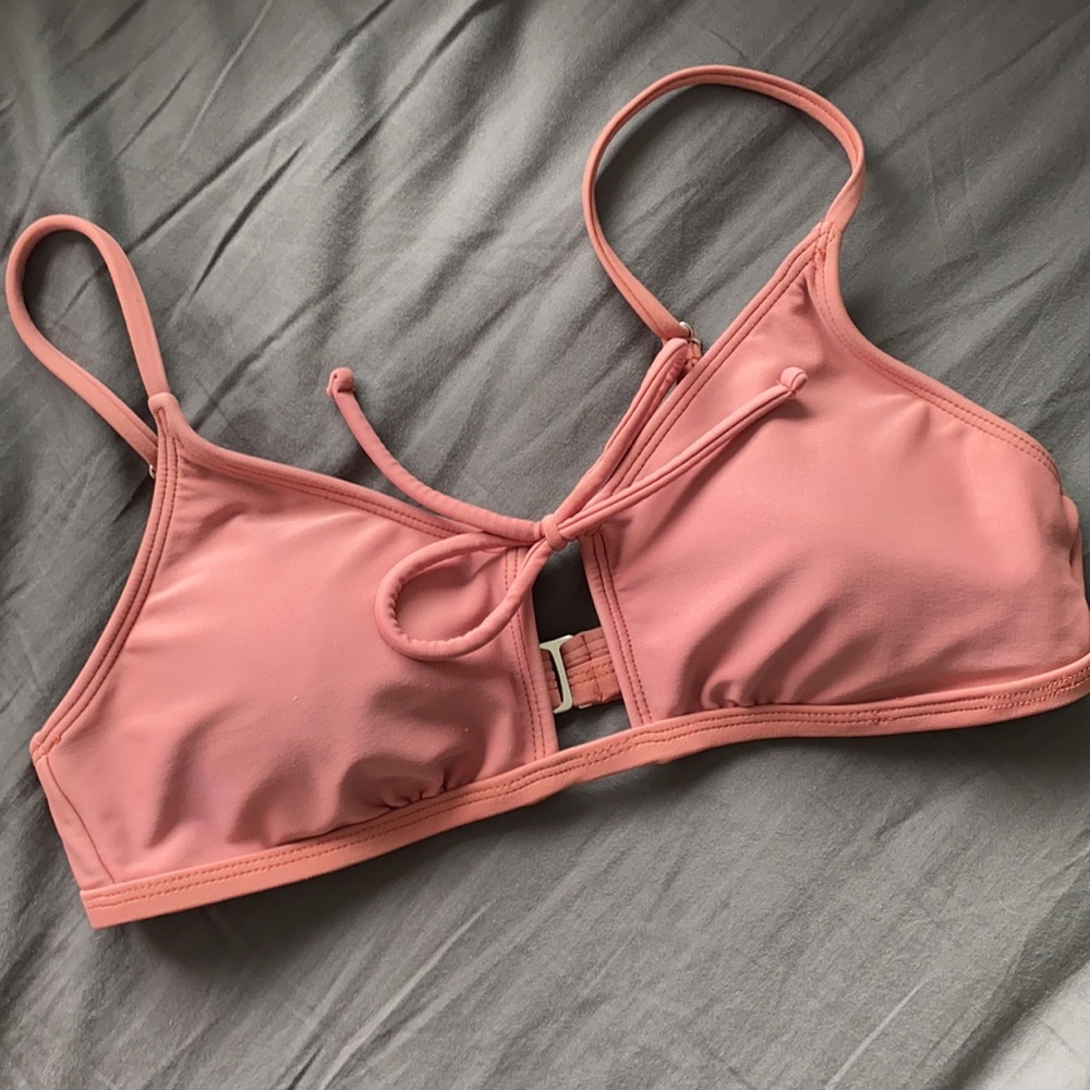 PacSun mauve colored swimsuit top!